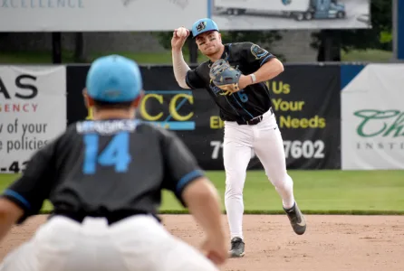 Tarp Skunks beat Geneva in regular-season finale
